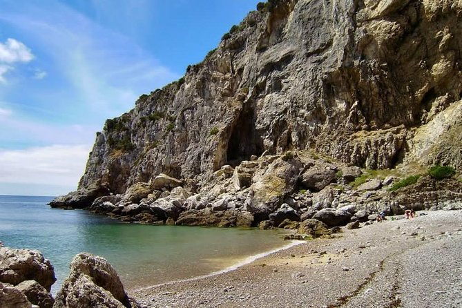hiking-tour-to-the-paradise-beach-2