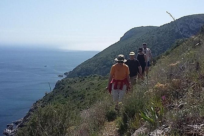 hiking-tour-to-the-paradise-beach-2
