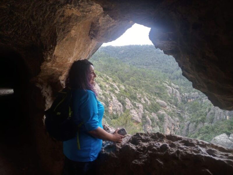 hiking-tour-to-the-roman-aqueduct-of-pena-cortada