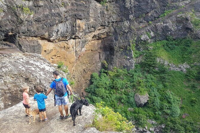 Hiking Trip Full-Day: The Magnificent 7 Waterfalls Sept Cascades including Lunch - FAQ