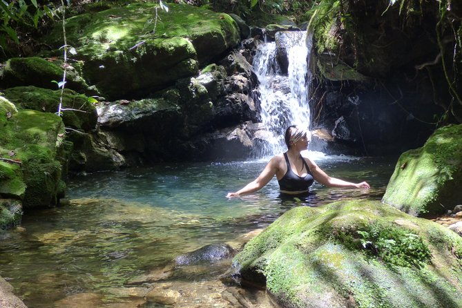 hiking-waterfalls-of-el-cristalino-guatape