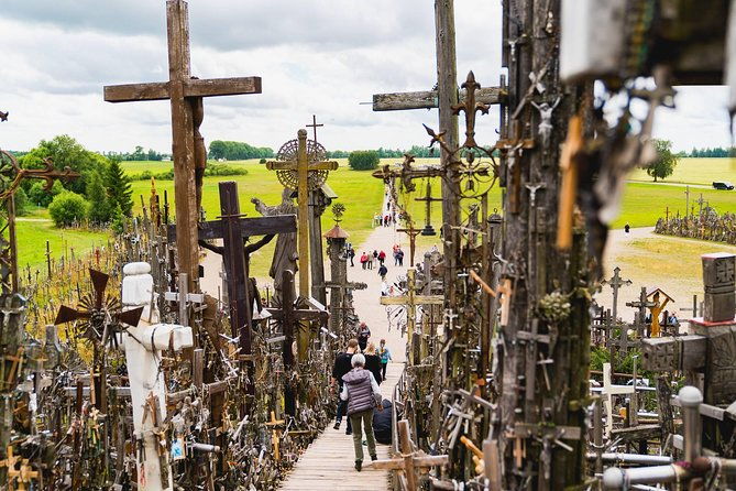 hill-of-crosses-rundale-palace-tour-4
