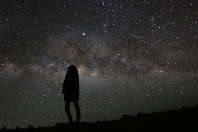 hilo-waikoloa-mauna-kea-summit-sunset-and-stargazing-tour