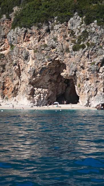 Himarë: Albanian Riviera Private Boat Tour with Snorkeling - Itinerary Breakdown: From Beaches to Caves