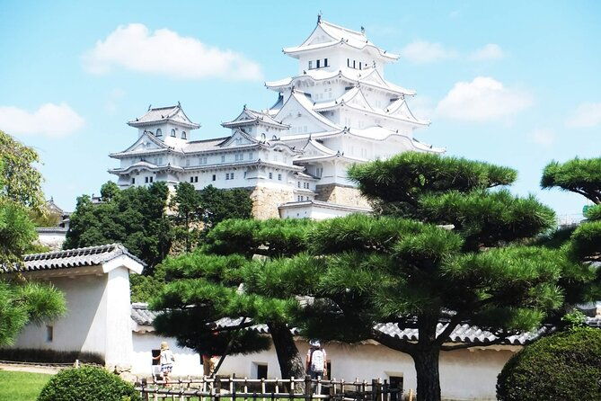 himeji-castle-arima-onsen-and-mt-rokko-day-tour-from-osaka