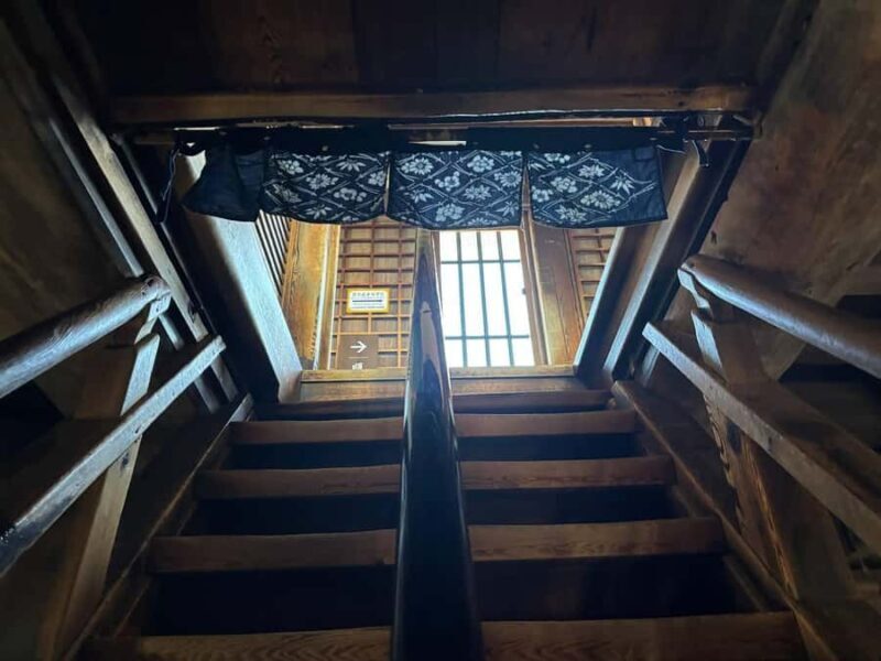 Himeji Castle: Guided Tour with Samurai History Expert - An Authentic Journey Through Himeji Castle