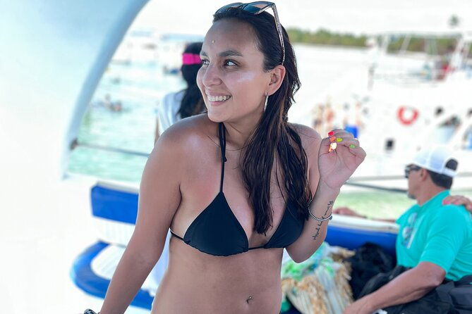hip-hop-party-boat-with-snorkeling-punta-cana