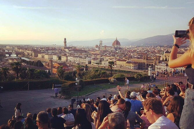 hire-a-driver-for-the-mall-outlet-limousine-service-florence