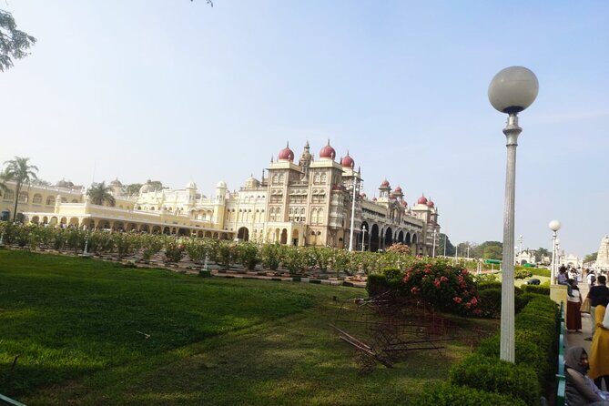 Hire a Guide for Full day Mysore sightseeing with own transport - Practical Aspects and Tips