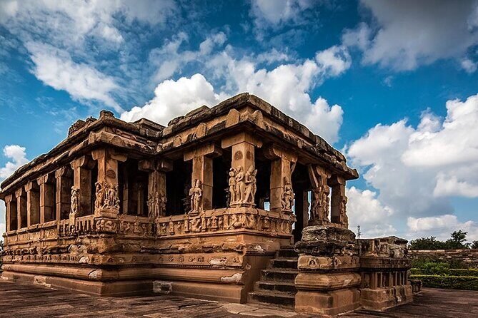 Hire a Guide to visit Badami/Aihole/Pattadakal with own transport - Who This Tour Is Best For