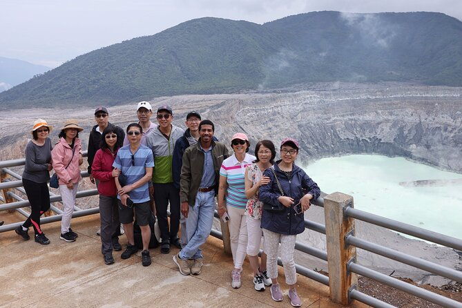 hire-costa-rica-driver-for-10-hour-english-speaking-4