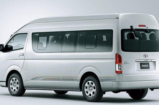 Hire Luxury Van 15 Seat Toyota Hiace - Authentic Insights from Reviews