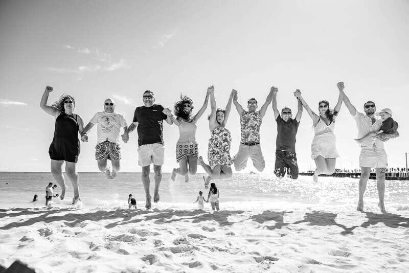 Hire Photographer Professional Photo Shoot Cancun - An In-Depth Look at the Cancun Photo Experience  