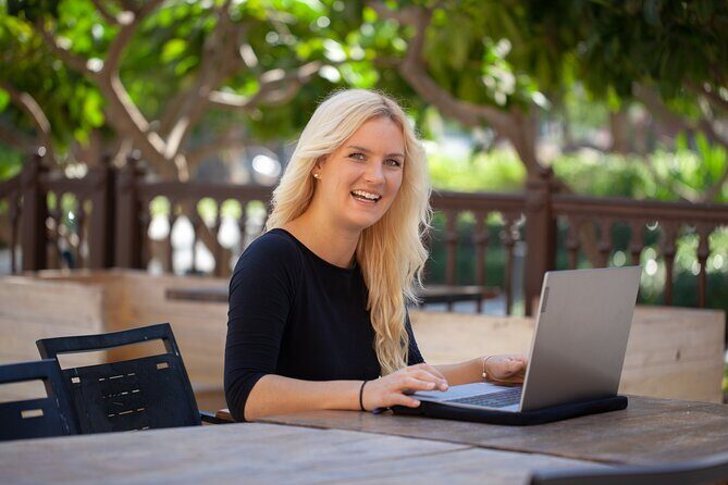 Hire Photographer, Professional Photo Shoot - Hong Kong - FAQ