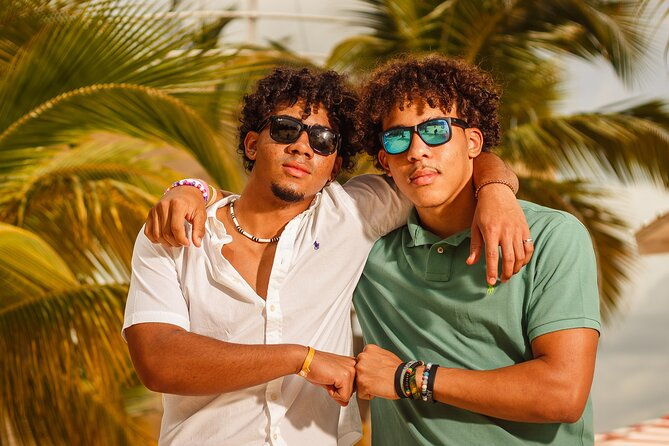 hire-photographer-professional-photo-shoot-montego-bay