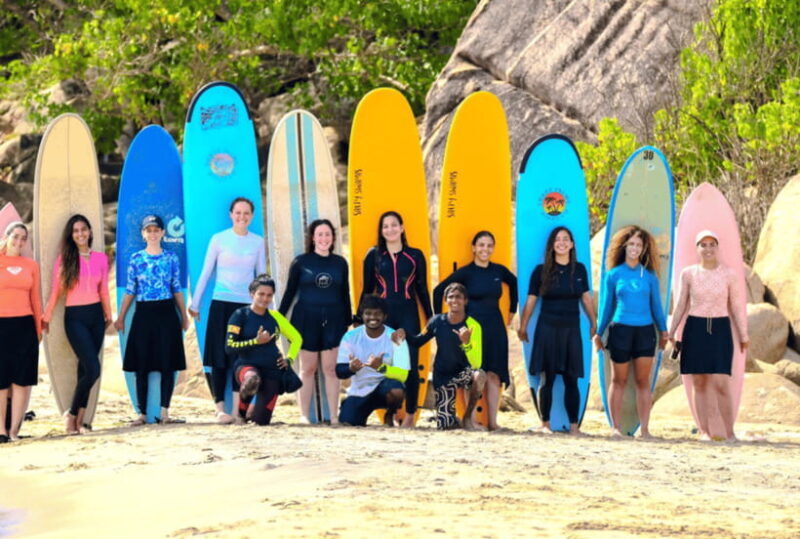 Hiriketiya and Waligama: Surfing Lesson - Discovering the Surfing Lesson at Hiriketiya and Waligama