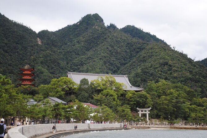 hiroshima-and-miyashima-private-spanish-tour