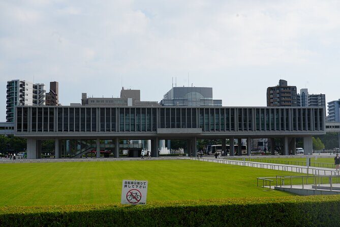 Hiroshima Early Morning Tour with English-Speaking Guide - Detailed Breakdown of the Itinerary
