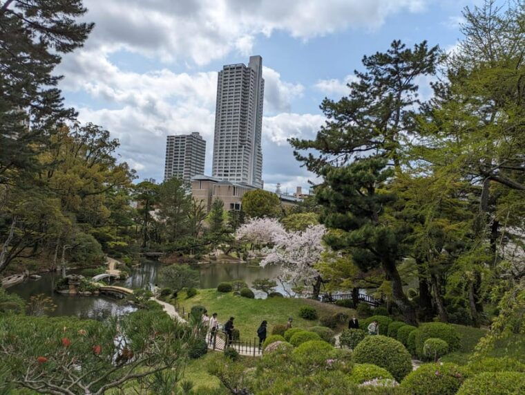 hiroshima-heritage-trail-a-bomb-dome-castle-and-shukkien