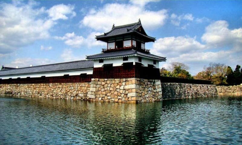 hiroshima-heritage-trail-dome-hiroshima-castle-and-garden