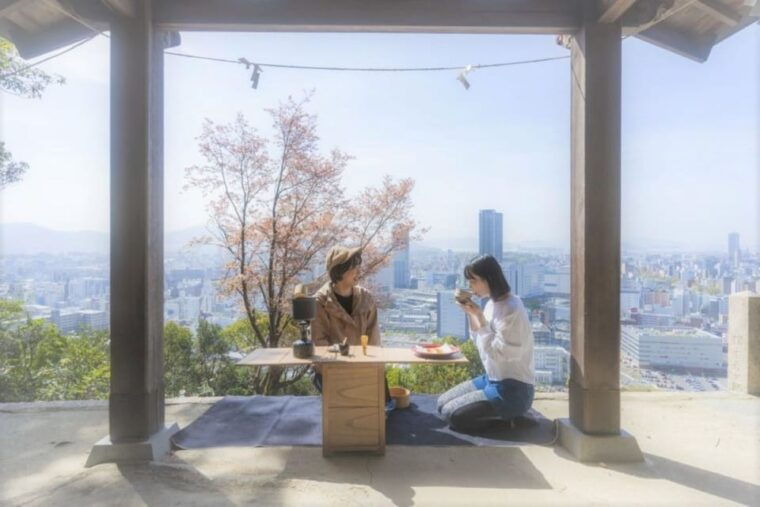 hiroshima-hiking-guide-tour-with-open-air-tea-ceremony