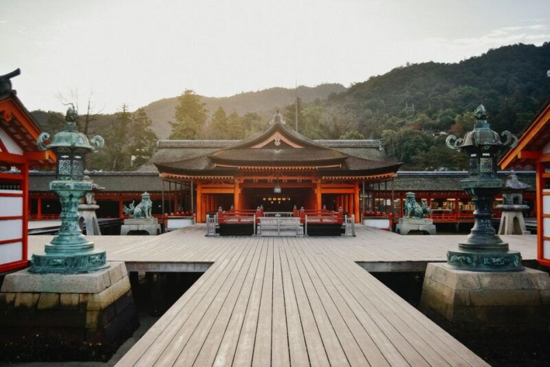 hiroshima-private-half-day-miyajima-tour