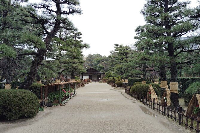 hiroshima-shukkei-en-garden-with-local-guide-90min