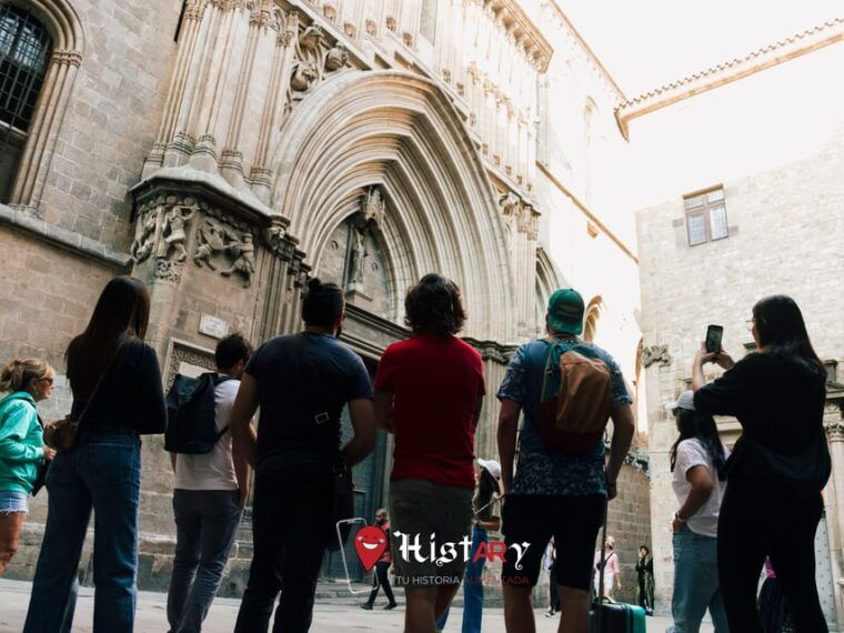 histary-guided-tour-through-the-gothic-quarter-with-augmented-reality