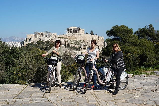 historic-athens-small-group-electric-bike-tour