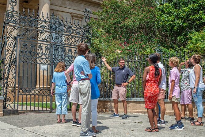 historic-charleston-walking-tour-rainbow-row-churches-and-more