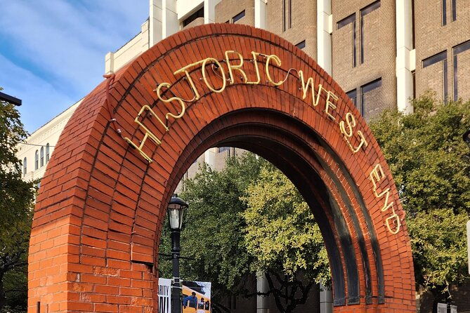 historic-dallas-downtown-solo-self-guided-walking-tour
