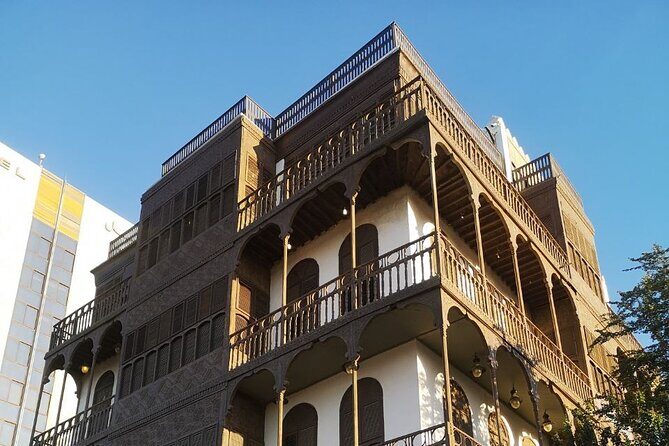 Historic District Tour in Jeddah by a Local Guide - An In-Depth Look at the Al-Balad Experience