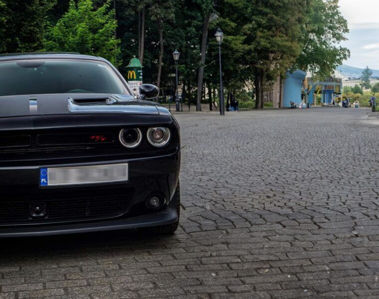 historic-drive-dodge-tour-of-kazimierz-schindlers-factory