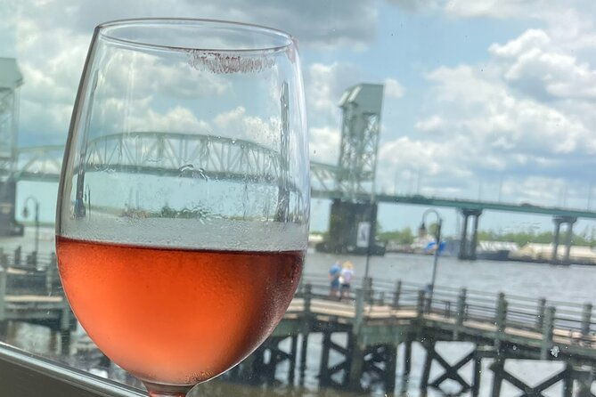 historic-happy-hour-2