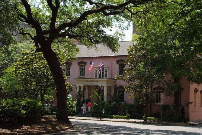 historic-homes-of-savannah-guided-walking-tour