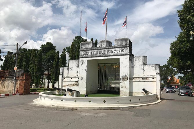 Historic Kanchanaburi: Train, Boat & Skywalk + Lunch From Bangkok - What Do Travelers Say?