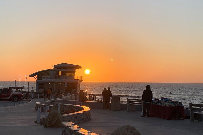 Historic La Jolla Walking Tour - A Closer Look at the La Jolla Discovery