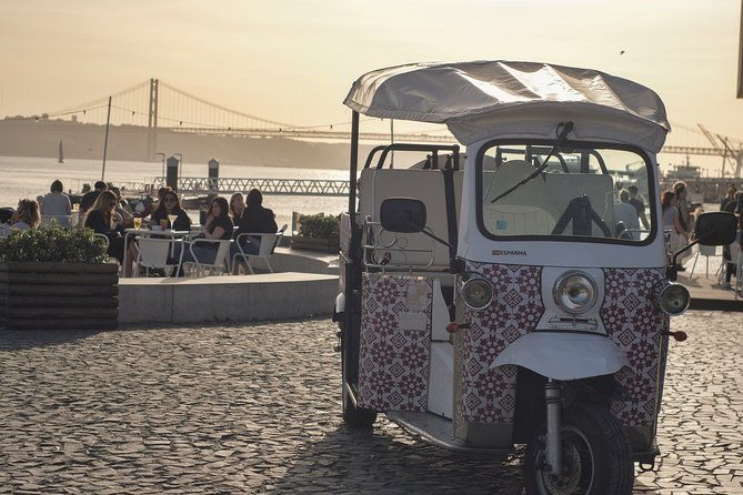 historic-lisbon-tuk-tuk-tour
