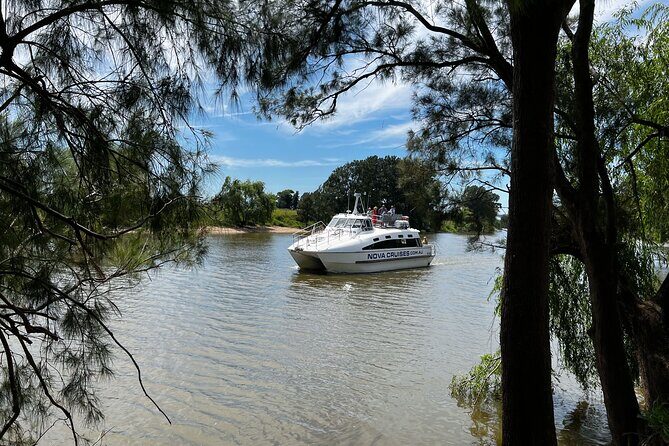 Historic Morpeth Cruise with Wine and Local Produce Tasting - The Experience: What You Can Expect from Start to Finish