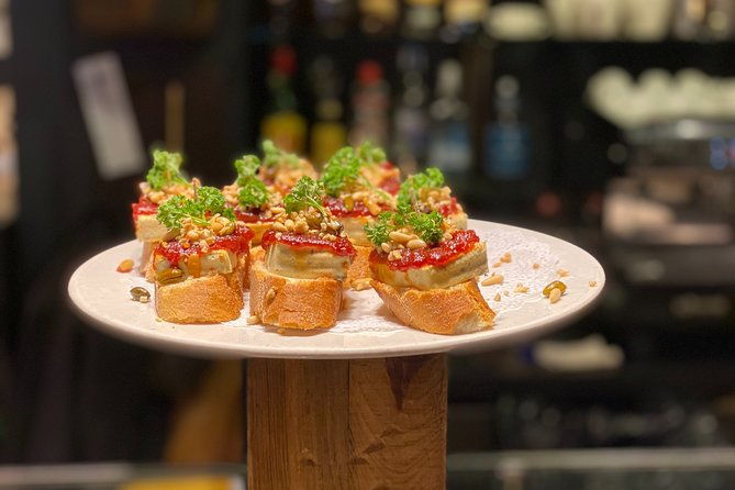 historic-walking-tour-food-experience-private-tour