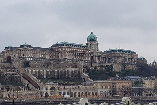 historical-and-cultural-guided-tour-of-budapest