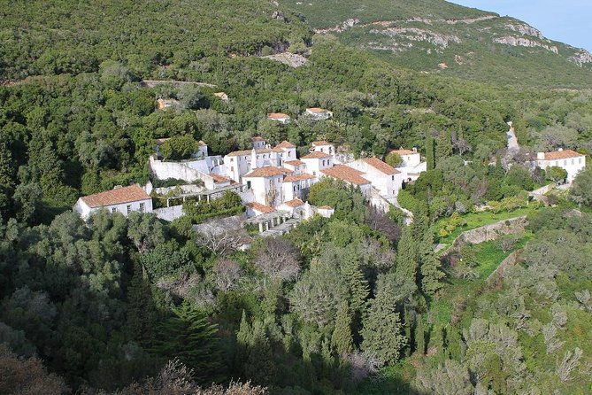 historical-and-natural-arrabida-private-tour-from-lisbon
