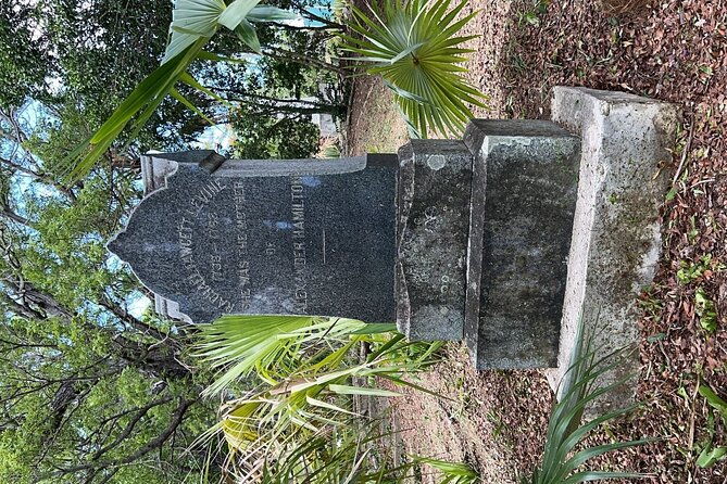 historical-attractions-of-alexander-hamillton-mothers-gravesite