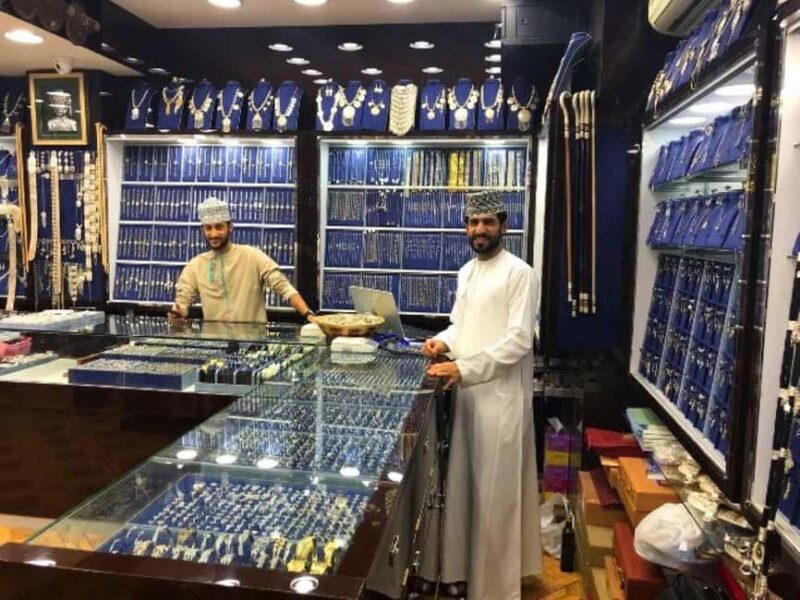 Historical Day Trip Nizwa, Jabreen Castle, Bahla Fort - FAQ