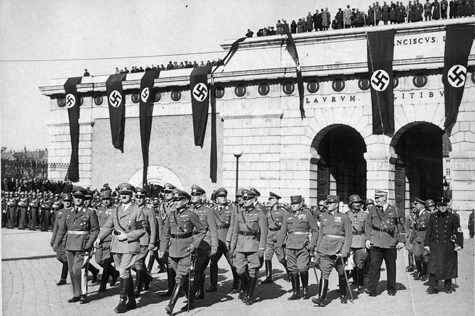 historical-hitler-walking-tour-of-vienna