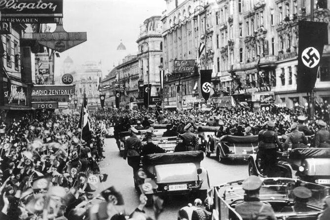 historical-hitler-walking-tour-of-vienna