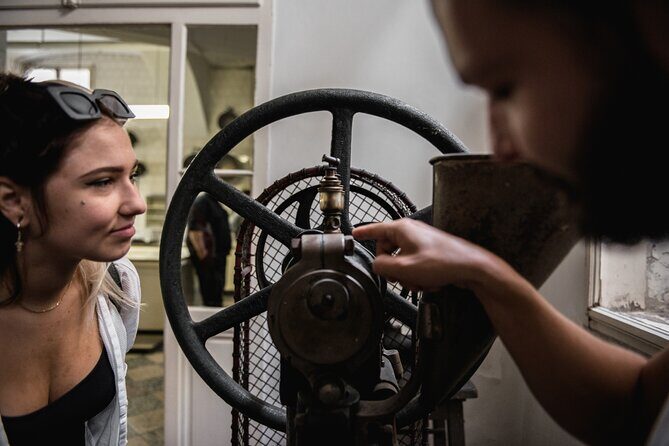 Historical Pharmacy Cellar Guided Tour - Who Will Love This Tour?