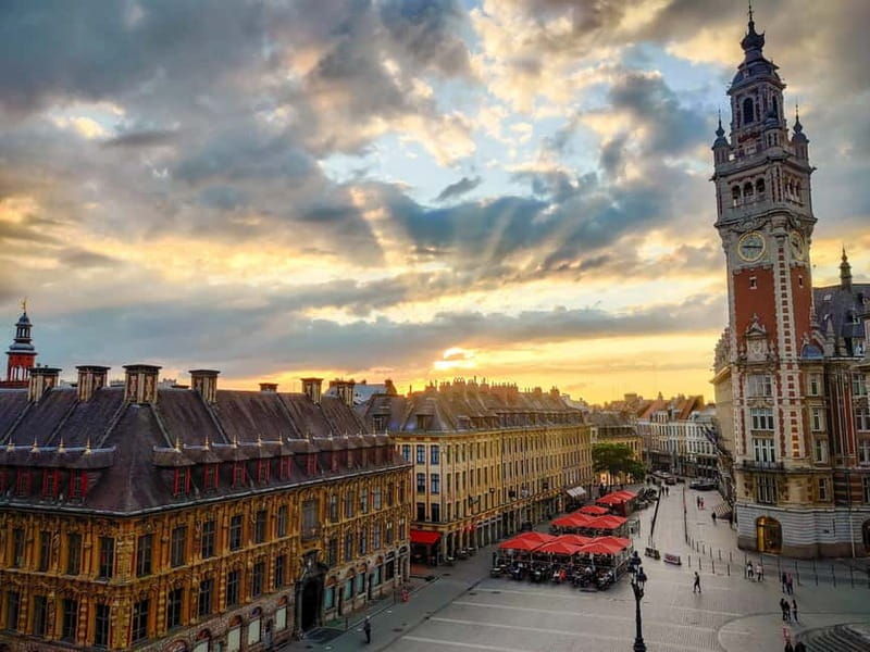 Historical tour of Lille by a passionate local resident - Key Points