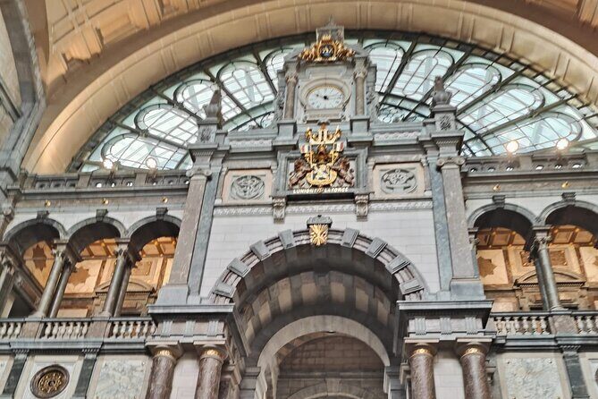 Historical Walking Tour in Antwerp Old City - The Heart of the City: Groenplaats & Vlaeykensgang
