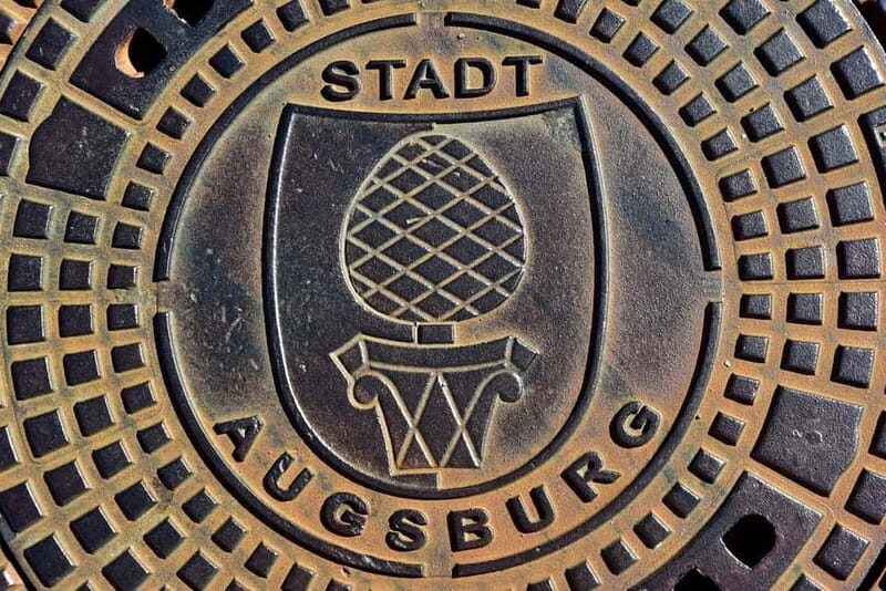 Historical Walking Tour of Augsburg - Key Points